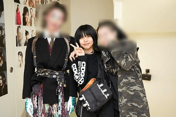 ラプラス・ダークネスの中の人の顔写真2