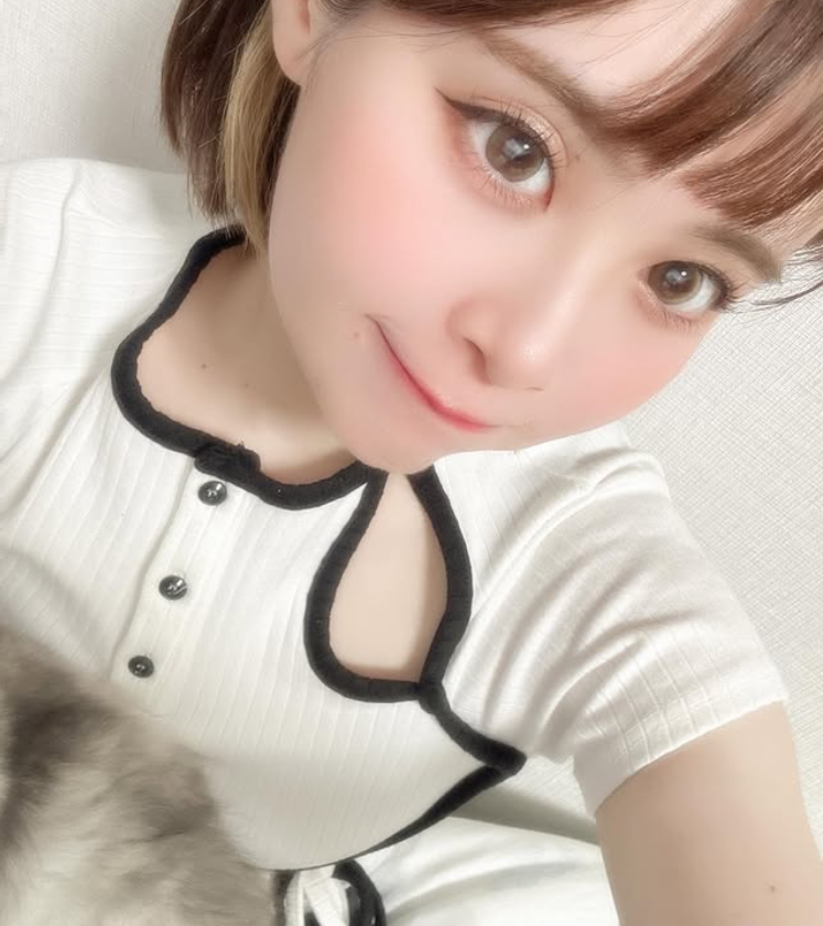 中の人の顔写真5