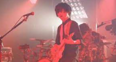 三枝明那の中の人のライブ