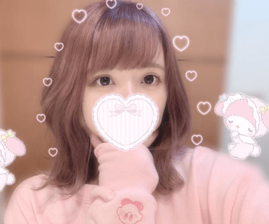 中の人の自撮り写真