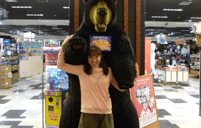 竜胆尊の中の人