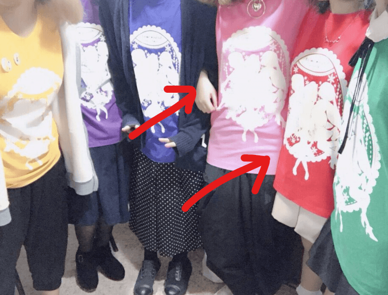 桃色が愛繋璃で赤色がりんこ